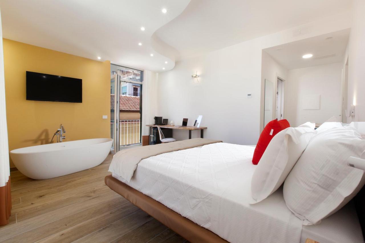 Yourhome - Lidia Rooms & Suites Sorrento Exterior foto